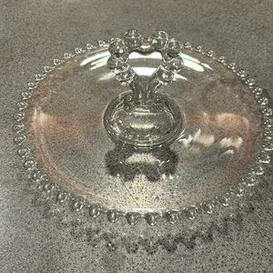 Glass serving plate